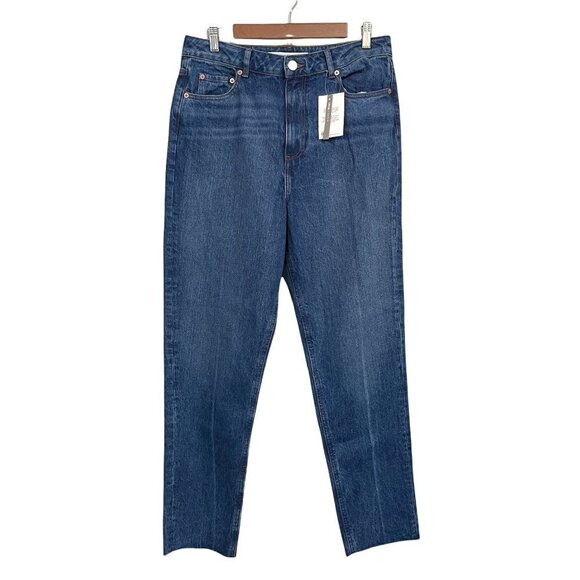 ASOS Women's NWT Relaxed Fit Tapered Leg Raw Hem Straight High Rise Jeans 12/14 - Picture 1 of 9